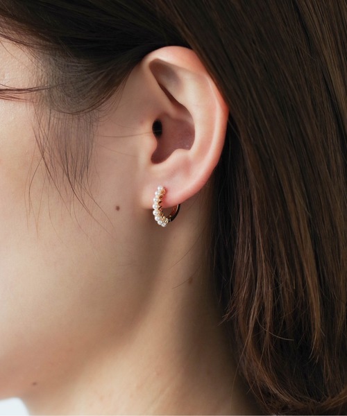 yu-ka(ユーカ)の「YU-KA : パールピアス(ピアス(両耳用)・レディース・ゴールド・FREE)」の4枚目の写真