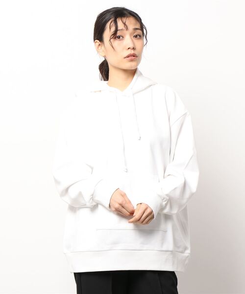 Maison de FLEUR（メゾンドフルール）の「Jasmine/スウェットパーカー（パーカー・レディース・オフホワイト・FREE）」の10枚目の写真