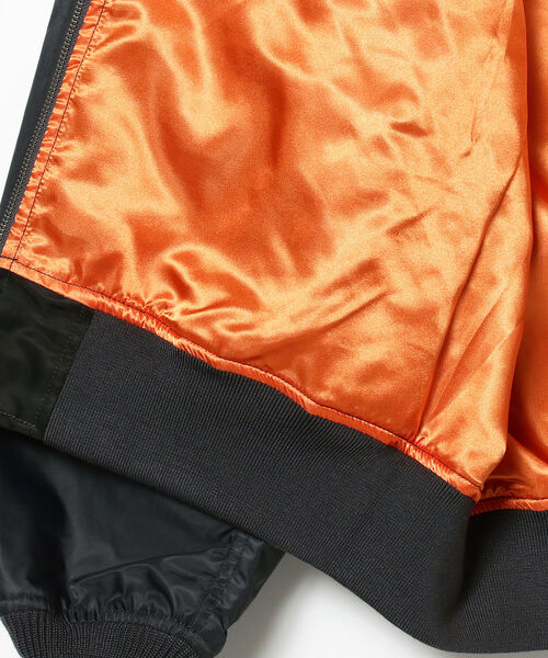 BEAMS（ビームス）の「BEAMS / クレイジー ルーズ MA-1（MA-1・メンズ・ブラック/オリーブ・SMALL/MEDIUM/LARGE/X-LARGE）」の7枚目の写真