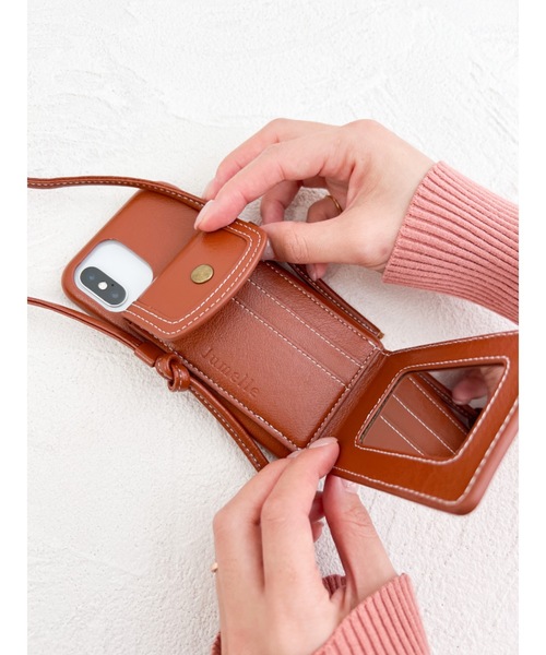 jumelle（ジュメロ）の「ショルダースマホケース（スマホケース/カバー・レディース・ブラウン/アイボリー/ホワイト/ピンク・A/C/E/D/B）」の7枚目の写真