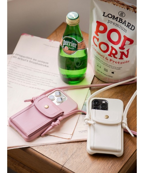 jumelle（ジュメロ）の「ショルダースマホケース（スマホケース/カバー・レディース・ブラウン/アイボリー/ホワイト/ピンク・A/C/E/D/B）」の20枚目の写真