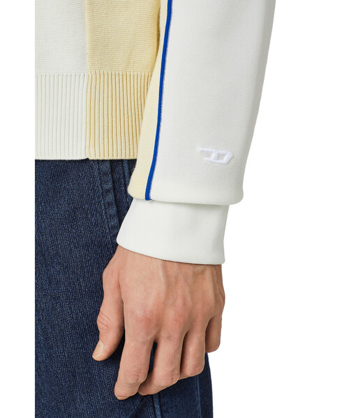 DIESEL(ディーゼル)の「メンズ ニット プルオーバー(ニット/セーター・メンズ・ホワイト系その他/ブラック/グレー系その他/その他・XX-LARGE/X-SMALL/SMALL/LARGE/X-LARGE/MEDIUM)」の22枚目の写真