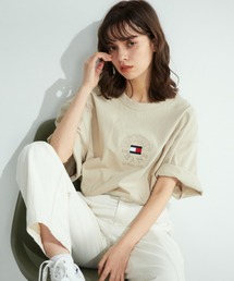 ラウンドロゴクルーネックTシャツ