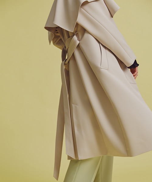 N.(N. Natural Beauty Basic)(エヌエヌナチュラルビューティーベーシック)の「◆ケープスタンドコート(その他アウター・レディース・ベージュ/ライラック・MEDIUM)」の4枚目の写真