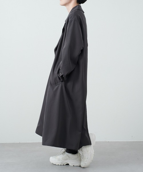 COLONY 2139（コロニートゥーワンスリーナイン）の「ストレッチイージーケアダブルコート（トレンチコート・メンズ・チャコールグレー/ブラック・MEDIUM/LARGE）」の14枚目の写真
