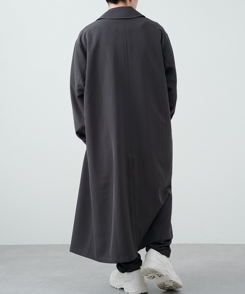 COLONY 2139（コロニートゥーワンスリーナイン）の「ストレッチイージーケアダブルコート（トレンチコート・メンズ・チャコールグレー/ブラック・MEDIUM/LARGE）」の15枚目の写真