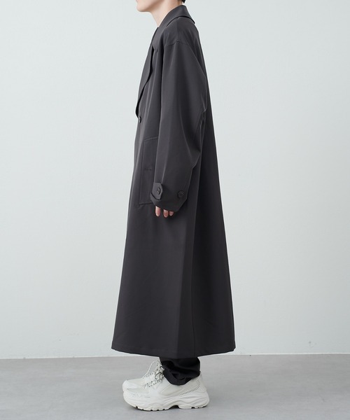 COLONY 2139（コロニートゥーワンスリーナイン）の「ストレッチイージーケアダブルコート（トレンチコート・メンズ・チャコールグレー/ブラック・MEDIUM/LARGE）」の21枚目の写真