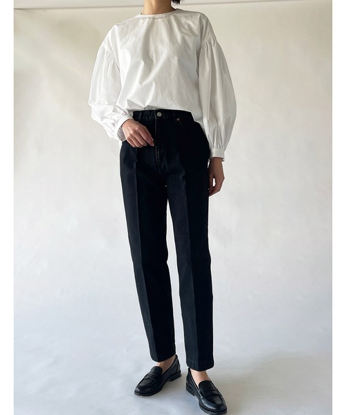 SERGE de bleu（サージ）の「SERGE de bleu | STACKS デニムパンツ