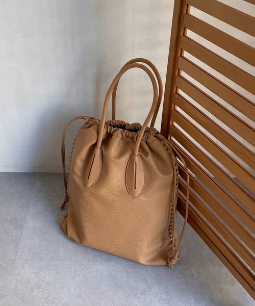 CAPRICIEUX LE'MAGE（カプリシューレマージュ）の「〈WEB限定カラー/イエロー〉TURNトートバッグ（トートバッグ・レディース・イエロー/キャメル/ブラック・FREE）」の10枚目の写真