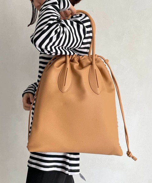 CAPRICIEUX LE'MAGE（カプリシューレマージュ）の「〈WEB限定カラー/イエロー〉TURNトートバッグ（トートバッグ・レディース・イエロー/キャメル/ブラック・FREE）」の14枚目の写真