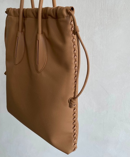 CAPRICIEUX LE'MAGE（カプリシューレマージュ）の「〈WEB限定カラー/イエロー〉TURNトートバッグ（トートバッグ・レディース・イエロー/キャメル/ブラック・FREE）」の11枚目の写真