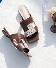 VIVIAN | 2022年夏新作　ゴールドパーツヒールクロスミュールサンダル(サンダル)