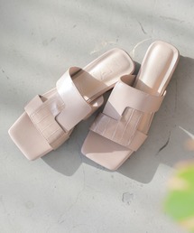 VIVIAN | 2022年夏新作　ゴールドパーツヒールクロスミュールサンダル(サンダル)