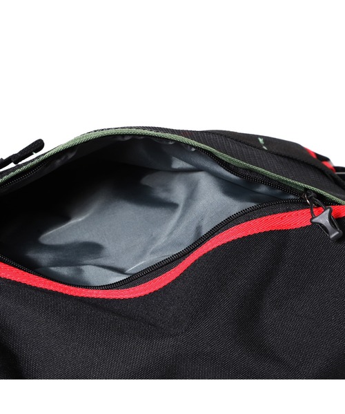 RADIO EVA(ラヂオエヴァ)の「RADIO EVA 667 EVANGELION ROLL BACK PACK by FIRE FIRST(バックパック/リュック・メンズ・ブラック×レッド・FREE)」の6枚目の写真