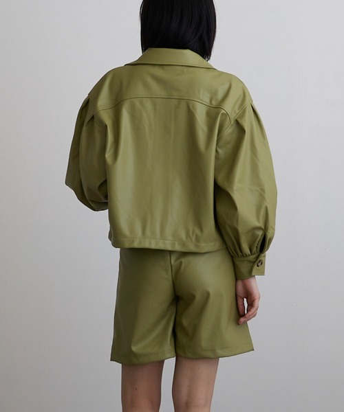 Mayree（メイリー）の「【Mayree】合成皮革　ボリュームスリーブジャケット（ブルゾン・レディース・ブラック/オリーブ/アイボリー・FREE）」の11枚目の写真