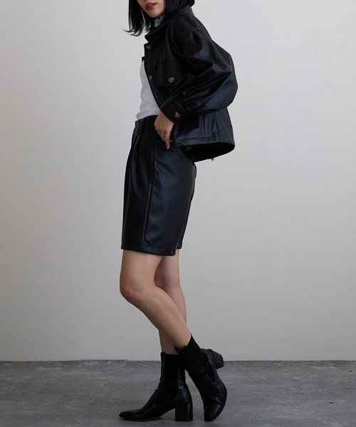 Mayree（メイリー）の「【Mayree】合成皮革　ボリュームスリーブジャケット（ブルゾン・レディース・ブラック/オリーブ/アイボリー・FREE）」の8枚目の写真