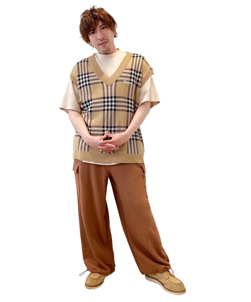 EXIEEE(イグジー)の「チェックニットベスト(ベスト・レディース・グリーン/ブラック/ベージュ/ブルー・MEDIUM/LARGE/SMALL)」の21枚目の写真