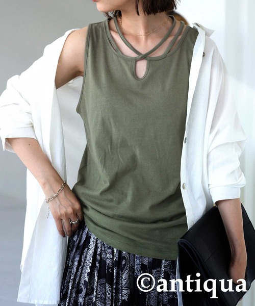 antiqua(アンティカ)の「綿100%クロスデザインタンク(タンクトップ・レディース・ブラック/カーキ/オレンジ/ダークグレー/マスタード・FREE)」の3枚目の写真