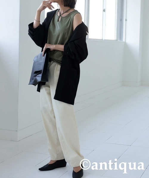 antiqua(アンティカ)の「綿100%クロスデザインタンク(タンクトップ・レディース・ブラック/カーキ/オレンジ/ダークグレー/マスタード・FREE)」の8枚目の写真