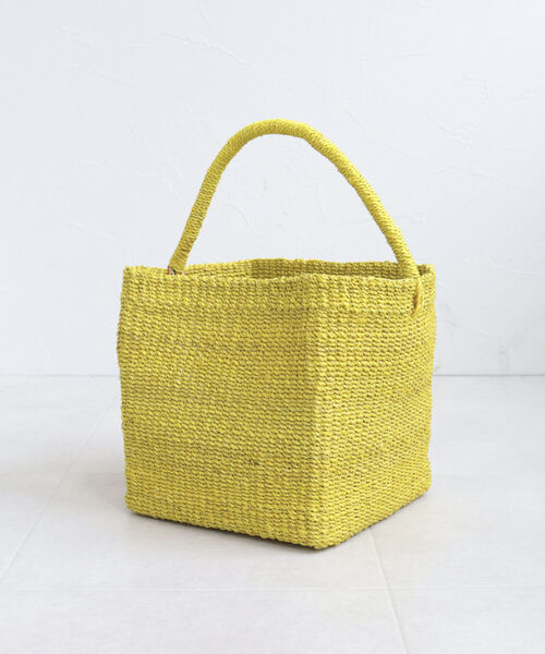 EARTH MADE(アースメイド)の「【EARTH MADE/アースメイド】ABACA SQUARE BAG(かごバッグ・レディース・ブルー/イエロー/グリーン/ピンク・FREE)」の10枚目の写真