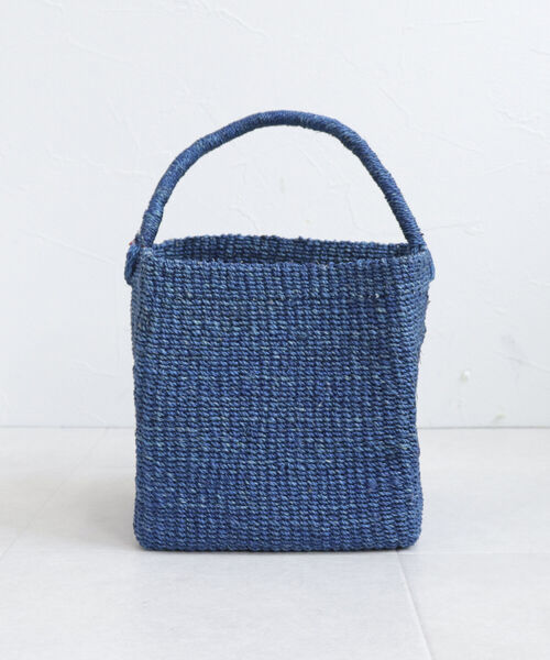 EARTH MADE(アースメイド)の「【EARTH MADE/アースメイド】ABACA SQUARE BAG(かごバッグ・レディース・ブルー/イエロー/グリーン/ピンク・FREE)」の13枚目の写真