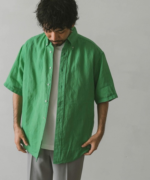 URBAN RESEARCH DOORS(アーバンリサーチドアーズ)の「リネンボタンダウンシャツ(シャツ/ブラウス・メンズ・ブルー/グリーン/ネイビー/オフホワイト・MEDIUM/LARGE)」の16枚目の写真