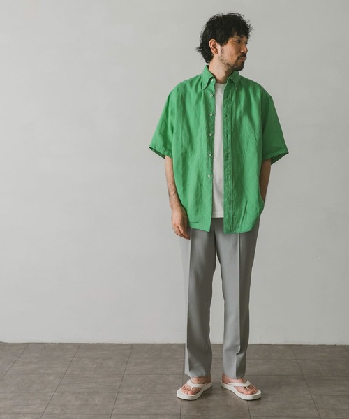 URBAN RESEARCH DOORS(アーバンリサーチドアーズ)の「リネンボタンダウンシャツ(シャツ/ブラウス・メンズ・ブルー/グリーン/ネイビー/オフホワイト・MEDIUM/LARGE)」の17枚目の写真