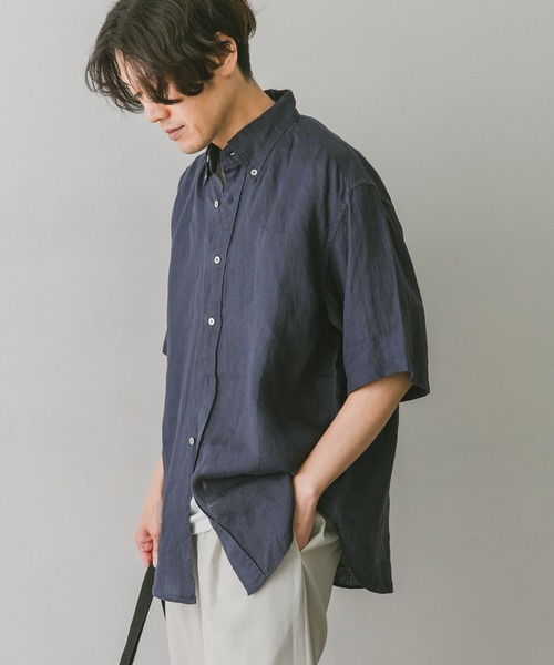 URBAN RESEARCH DOORS(アーバンリサーチドアーズ)の「リネンボタンダウンシャツ(シャツ/ブラウス・メンズ・ブルー/グリーン/ネイビー/オフホワイト・MEDIUM/LARGE)」の21枚目の写真