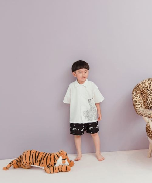 LOWRYS FARM(ローリーズファーム)の「YUMASUDA刺繍シャツ 126915(シャツ/ブラウス・キッズ・オフホワイト/ブラウン・110cm/120cm/130cm/140cm/150cm)」の7枚目の写真