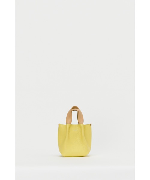 Hender Scheme(エンダースキーマ)の「piano bag small(ハンドバッグ・メンズ・ダークブラウン/ブラック/ラベンダー/ベージュ系その他/ホワイト/モカ/レッド/グレー系その他/オレンジ系その他/ネイビー/サーモンピンク/モスグリーン/イエロー系その他・FREE)」の10枚目の写真