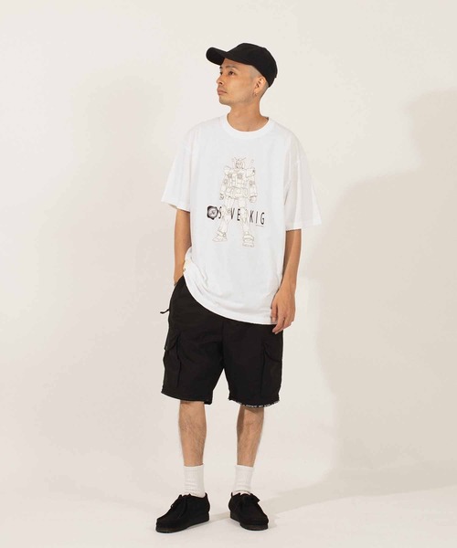 styles(スタイルス)の「seveskig Ver RX78 2 vs Cucuruz Doans ZAKUⅡ(Tシャツ/カットソー・メンズ・ホワイト・MEDIUM/LARGE)」の3枚目の写真