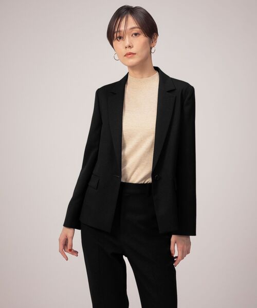 NOLLEY’S Sophi(ノーリーズソフィ)の「ウォッシャブルウール調合繊テーラードジャケット(テーラードジャケット・レディース・ブラック/ネイビー/グレイッシュベージュ・40/38/36)」の2枚目の写真