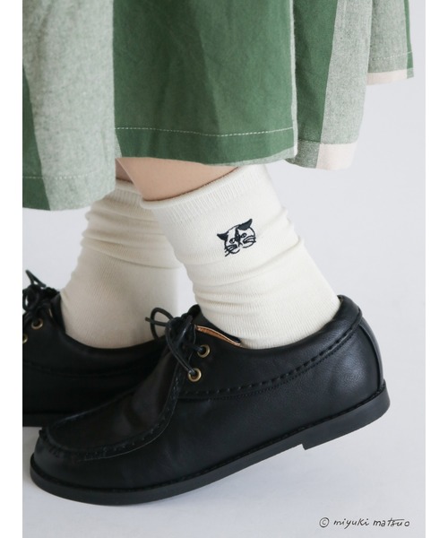 Samansa Mos2（サマンサ モスモス）の「【miyuki matsuo×SamansaMos2】刺繍ソックス（ソックス/靴下・レディース・レッド/マスタード/キナリ・ﾌﾘ-）」の2枚目の写真