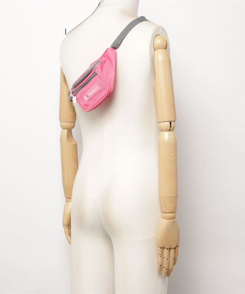 EVEREST（エベレスト）の「『EVEREST』Signature waist pack（ボディバッグ/ウエストポーチ・キッズ・ブラック/ネイビー/ライトグリーン/ダークパープル/ローズ・FREE）」の16枚目の写真