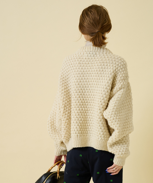 U by SPICK&SPAN SELECT(ユーバイスピックアンドスパンセレクト)の「【NEPAL HAND KNIT/ネパールハンドニット】別注 クロップド プルオーバー(ニット/セーター・レディース・ホワイト/ブラック系その他・FREE)」の19枚目の写真