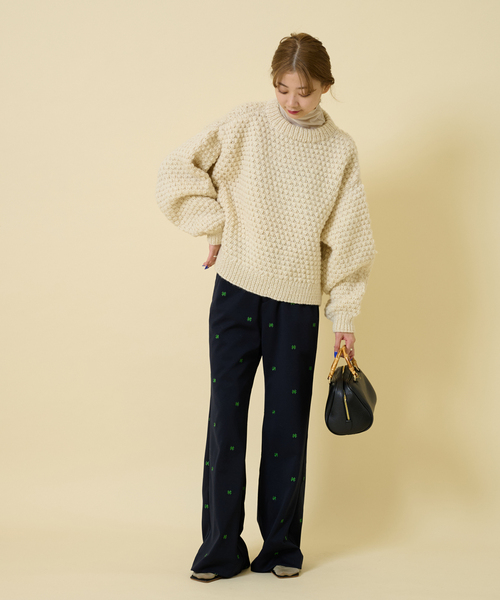 U by SPICK&SPAN SELECT(ユーバイスピックアンドスパンセレクト)の「【NEPAL HAND KNIT/ネパールハンドニット】別注 クロップド プルオーバー(ニット/セーター・レディース・ホワイト/ブラック系その他・FREE)」の20枚目の写真