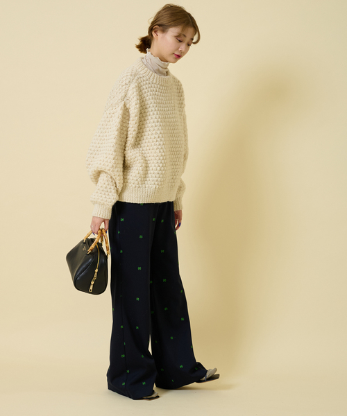 U by SPICK&SPAN SELECT(ユーバイスピックアンドスパンセレクト)の「【NEPAL HAND KNIT/ネパールハンドニット】別注 クロップド プルオーバー(ニット/セーター・レディース・ホワイト/ブラック系その他・FREE)」の21枚目の写真