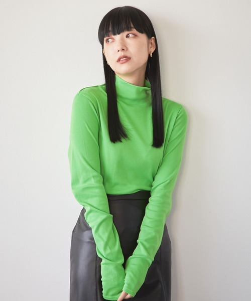 LOWRYS FARM（ローリーズファーム）の「フライスカラータートル　345977（Tシャツ/カットソー・レディース・ブラック/ホワイト/オレンジ/グリーン/ブラウン/オレンジ系その他/ブラック系その他/ホワイト系その他/ブルー/イエロー・FREE）」の6枚目の写真