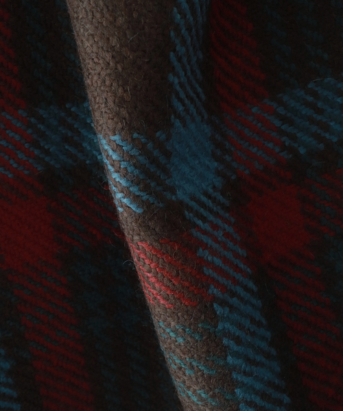 JOURNAL STANDARD（ジャーナルスタンダード）の「Wool Roving ビッグチェックストール（ストール/ショール・メンズ・ブラック/カーキ・FREE）」の12枚目の写真