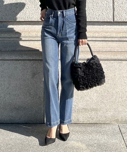 JENNE(ジェンヌ)の「センタープレス JENNEデニムパンツ(デニムパンツ・レディース・ブルー・SMALL/MEDIUM/LARGE/X-SMALL)」の3枚目の写真