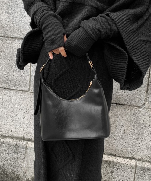LVEU.（ラブユ.）の「【ZOZOTOWN限定】Enamel hand bag / エナメルハンドバッグ（ハンドバッグ・レディース・ライトグリーン/ブラック・FREE）」の15枚目の写真