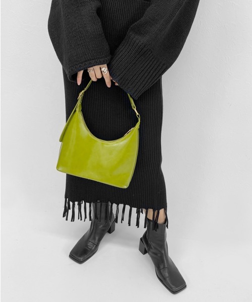 LVEU.（ラブユ.）の「【ZOZOTOWN限定】Enamel hand bag / エナメルハンドバッグ（ハンドバッグ・レディース・ライトグリーン/ブラック・FREE）」の20枚目の写真