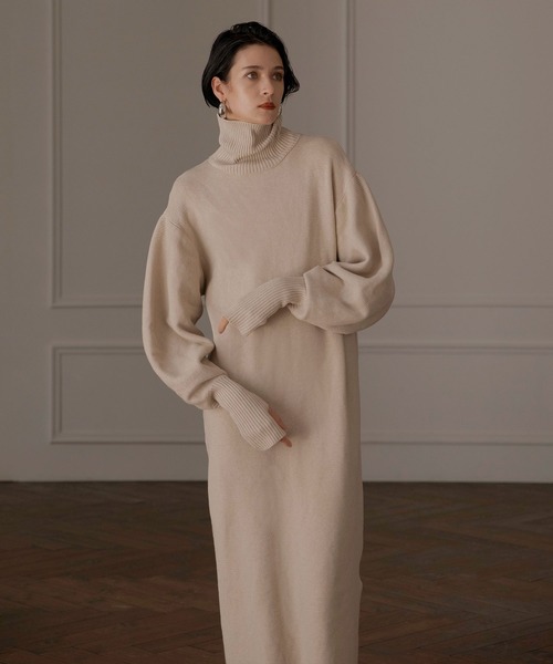 MIELI INVARIANT（ミエリインヴァリアント）の「Turtle Eco Knit Onepiece（ワンピース・レディース・アイボリー/グレー系その他/ブラック・FREE）」の3枚目の写真