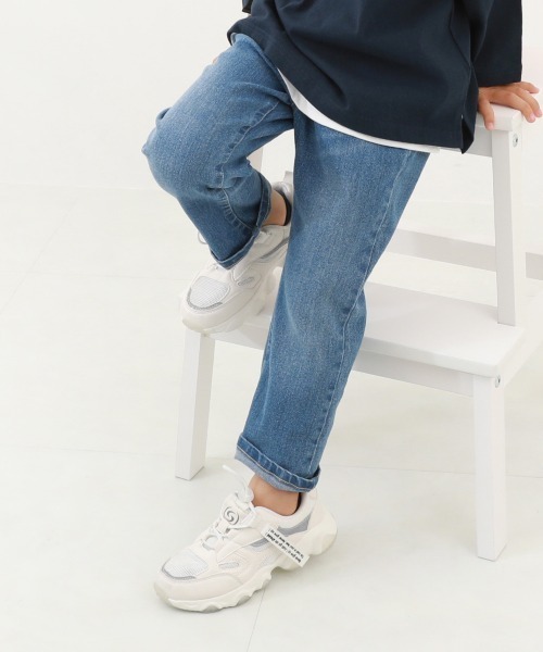 devirock（デビロック）の「楽デニム ストレートパンツ（デニムパンツ・キッズ・ブルー系その他/ネイビー/サックスブルー/ワンウォッシュ・100cm/110cm/120cm/130cm/140cm/150cm/160cm）」の2枚目の写真