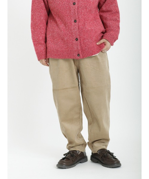 Samansa Mos2(サマンサ モスモス)の「太コーデュロイテーパードパンツ(その他パンツ・レディース・オフホワイト/グレー/ベージュ/オレンジ/グリーン・フリ-)」の4枚目の写真
