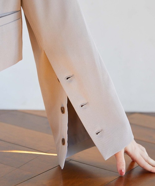 archives（アルシーヴ）の「ショートテーラーダブルジャケット（テーラードジャケット・レディース・アイボリー/グレー/ブラック・MEDIUM）」の11枚目の写真