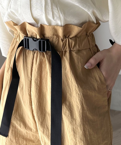 Java（ジャバ）の「《JaVa ジャバコラボ》大人のミニ。バックルベルトショートパンツ（その他パンツ・レディース・ベージュ系その他/モカ/ブラック・LARGE/MEDIUM/SMALL/X-LARGE）」の16枚目の写真