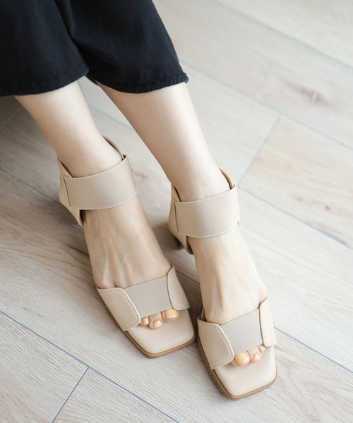 SESTO（セスト）の「自分の足にフィットする！ゴムフィットチャンキーヒールサンダル（サンダル・レディース・ブラック/キャメル/アイボリー・LL/3L/S/M/L）」の8枚目の写真