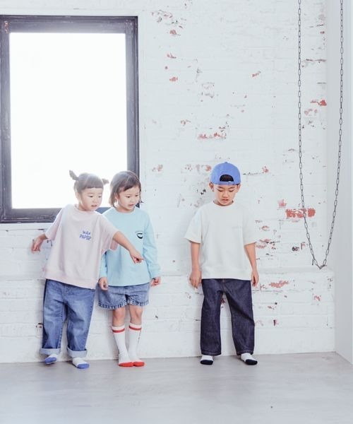 LOWRYS FARM（ローリーズファーム）の「ＣＯＮＥデニムショートパンツ　177885（デニムパンツ・キッズ・ワンウォッシュ/ケミカルウォッシュ・110cm/120cm/130cm/140cm/150cm）」の4枚目の写真