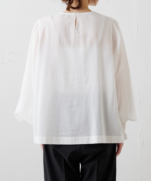 PUAL CE CIN(ピュアルセシン)の「袖口レースブラウス(シャツ/ブラウス・レディース・ブラック/オフホワイト・FREE)」の6枚目の写真